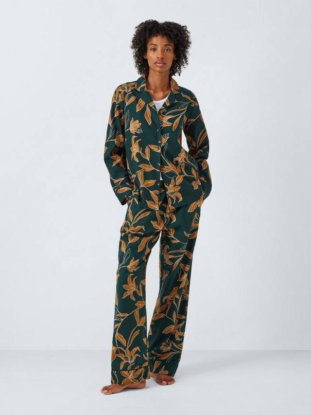 Linear Floral Brushed Cotton Pyjama Set - Soft and Cozy Sleepwear in Evergreen