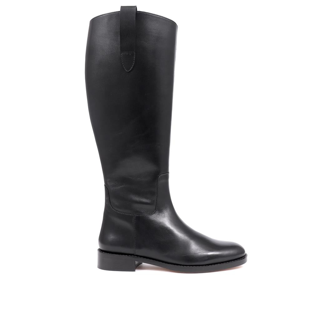 Elegant Leather Calf Boots – Comfortable, Stylish Footwear for All Seasons