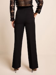 Black Tailored Hourglass Trousers – Stylish and Slimming Fit Pants for Women