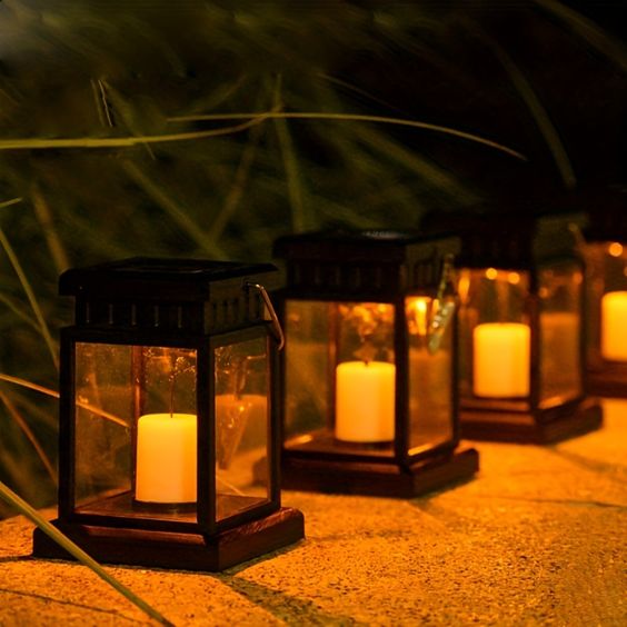 BrillianceGlow | Retro & Elegant Solar Garden Lamp