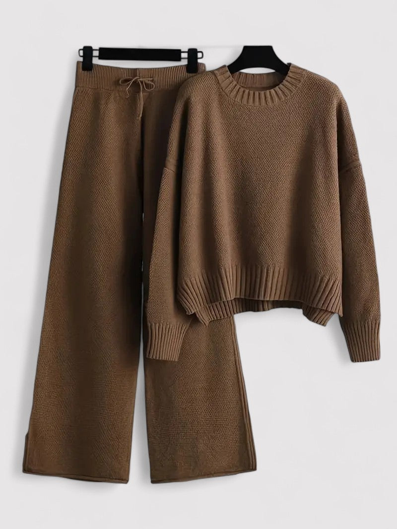 Cozy Autumn 2-piece Women's Set