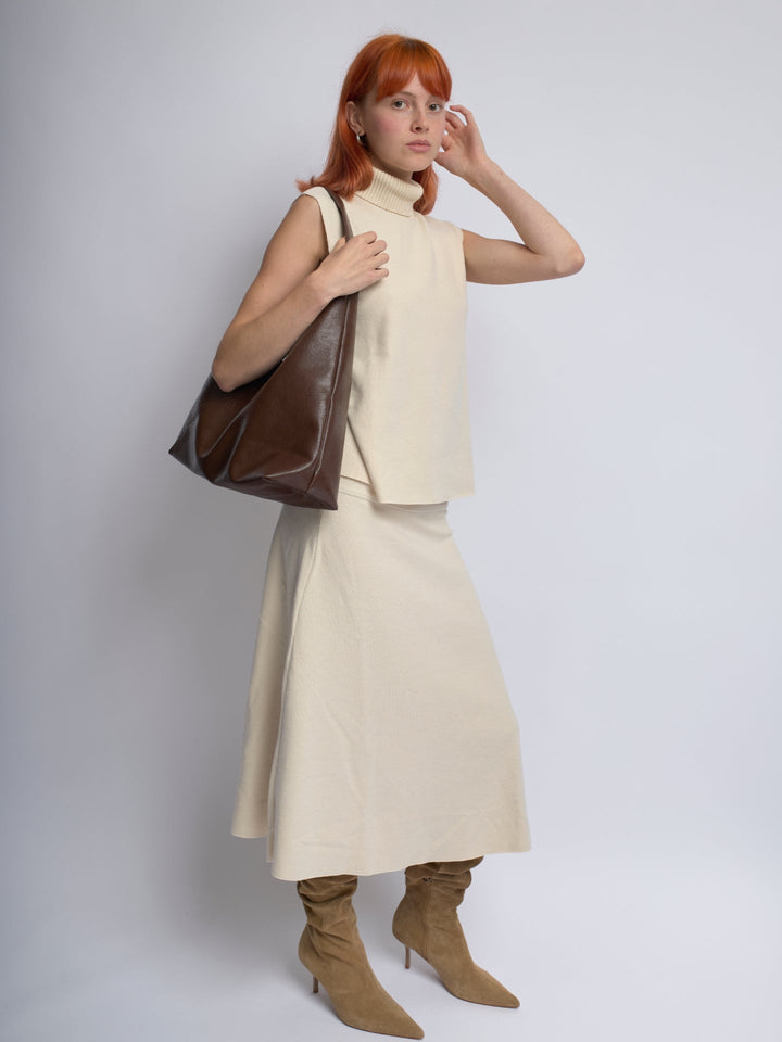 Daily Leather Hobo Bag - Spacious and Stylish Shoulder Bag for Everyday Use