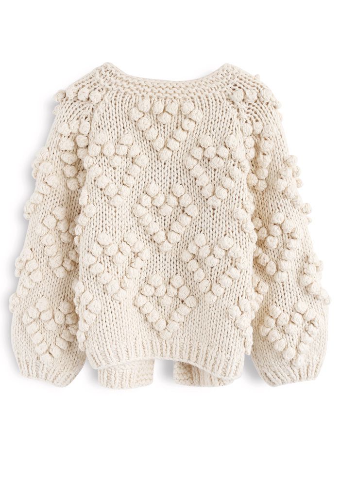 Knit Cardigan in Ivory - Cozy & Stylish Layer for Any Occasion