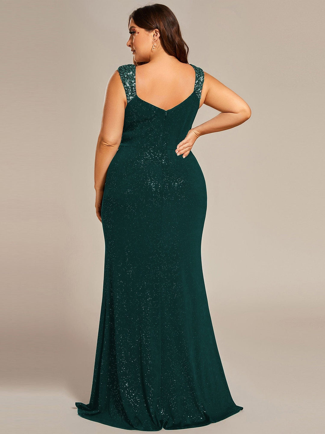 Elegant Sequin V-Neck Evening Gown with High Slit and Sleeveless Design