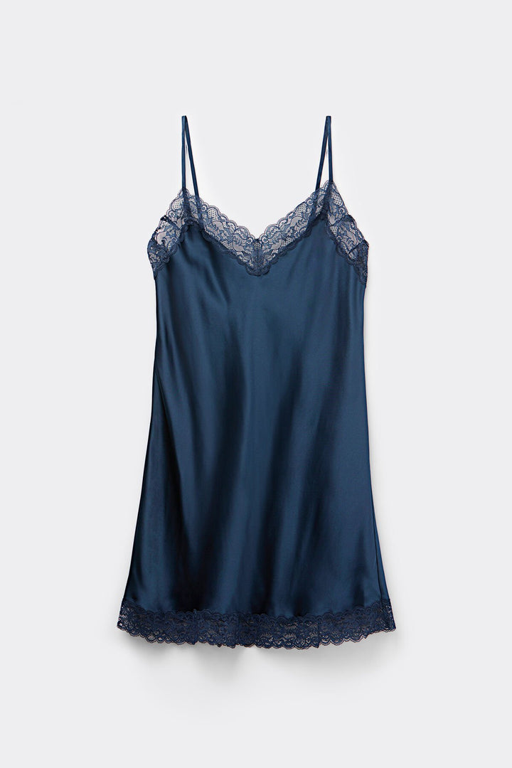 Silk Slip with Lace Insert Detail – Elegant and Soft Women's Sleepwear