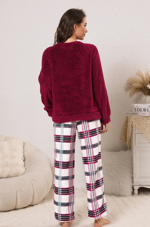 Pink Fuzzy Knit Jumper & Plaid Pants Pajama Set – Cozy Loungewear, Soft & Stylish for Relaxed Comfort