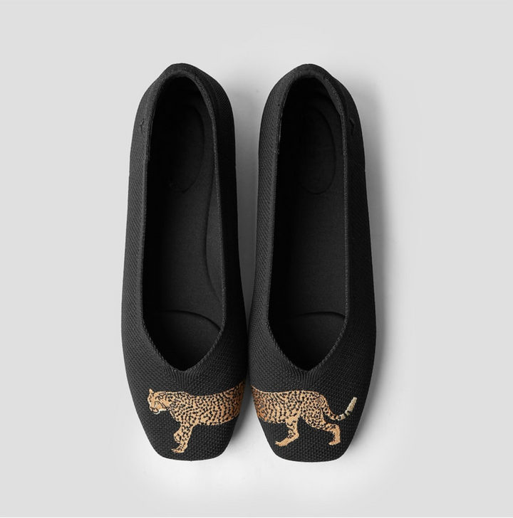 Square-Toe V-Cut Flats in Black Cheetah – Bold Style with Everyday Comfort