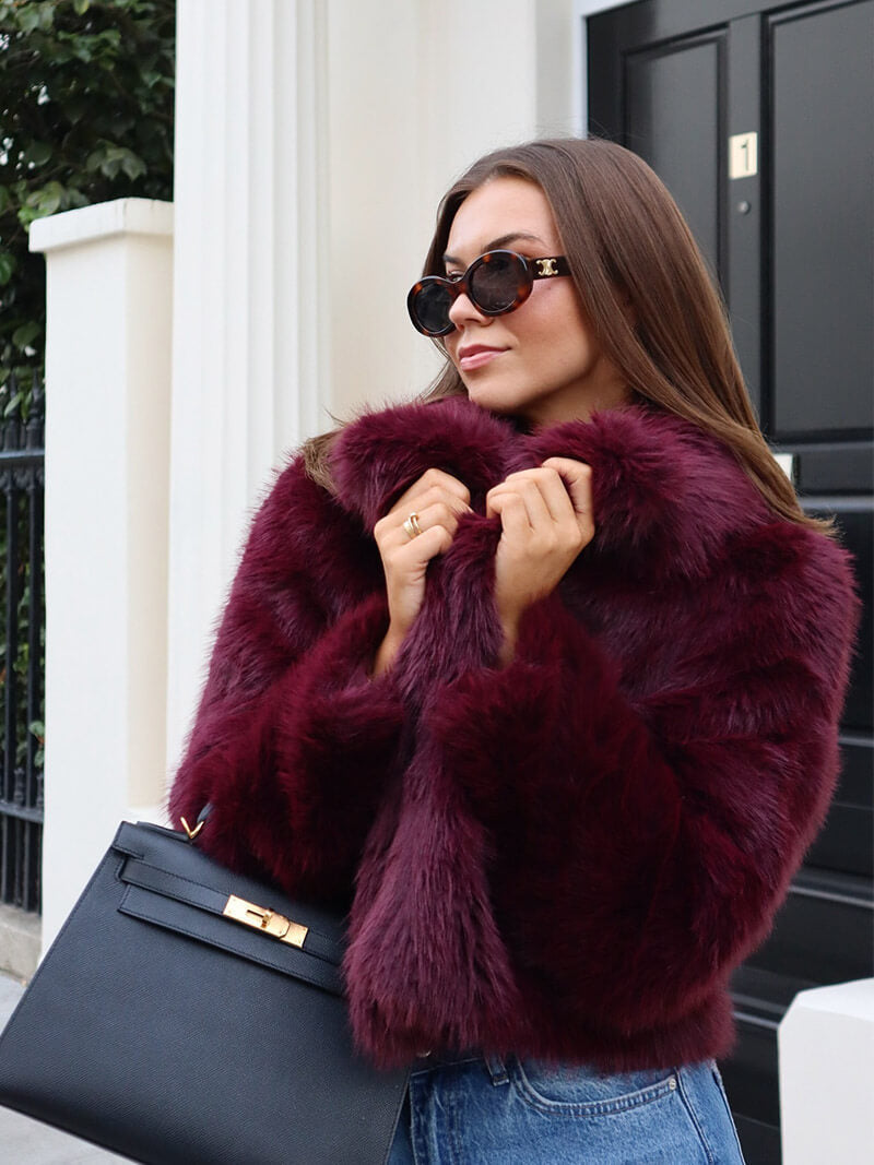 Faux Fur Coat – Luxurious Winter Outerwear, Warm & Stylish for Women