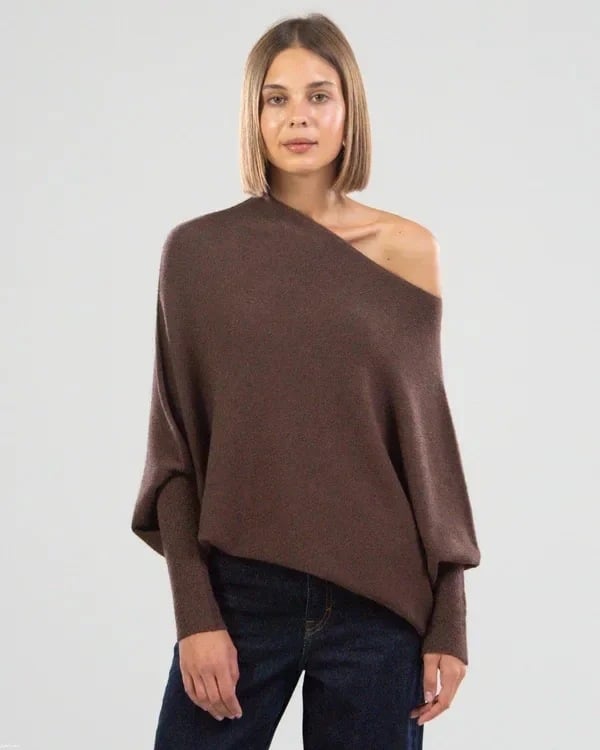 Asymmetric Draped Jumper – Modern, Stylish, and Comfortable Sweater