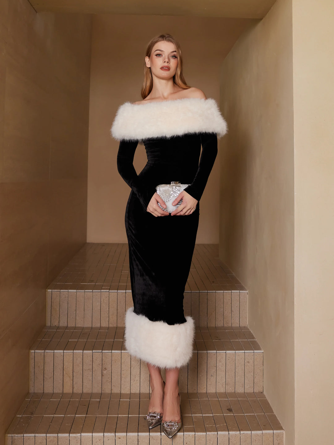 Off-shoulder Fur Collar Dress